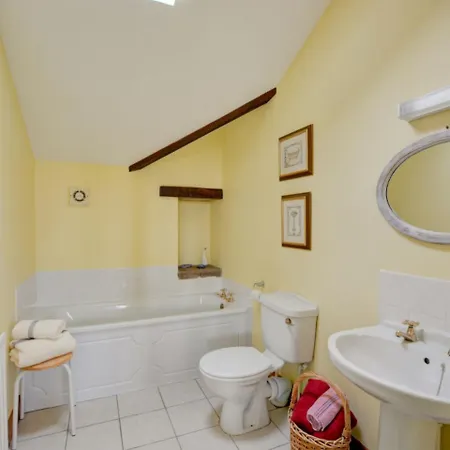 Holiday Hall * Newsham (North Yorkshire)